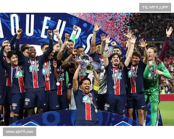 拜仁未来发展展望及超级杯表现对球队整体影响分析 拜仁未来发展展望及超级杯表现对球队整体影响分析